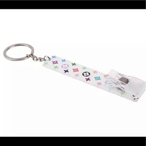 Credit Card Grabber Clip Keychain